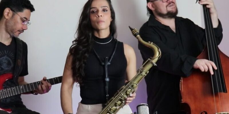 Sax, Guitarra e Baixo - Trio Instrumental