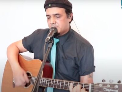 Cogu Dias - Voz e Violão