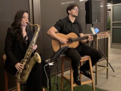 Saxofone e Violão - Duo Acústico
